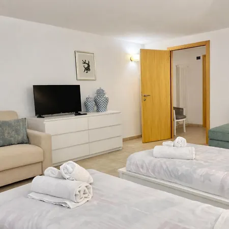 Gli Ulivi 11, Tremezzina *