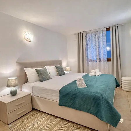 Gli Ulivi 11, Tremezzina